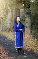 monti89 Tradycyjny strój Mongolski, i dziewczyna z Mongolii