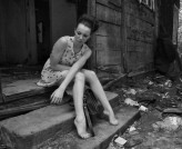 iwi-kiwi Fotograf : Patrycja Pawlik 
Modelka : Kasia Siewierska
Wizaż : Klaudia Sitek 
Fryzura : Iwona Bysiak 