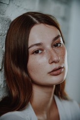zdecyduj                             Karolina Bayer (United for Models) by Marek Sławiński            