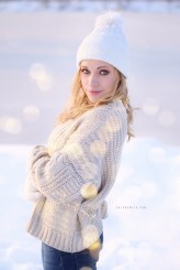 artur_kwiek Zimowy portret :)

Modelka: Veranika 

