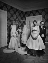 basia_olejniczak http://htv.hasselblad.com/video/milosz-wozaczynski-wedding-social-hasselblad-master-2012