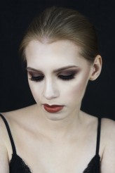 olciaqn fot: Aleksandra Jabłońska 

mua: Ewelina Ścibor Make Up &amp; Hair Designer