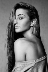 freemodest modelka: Maria Maksel - United for models