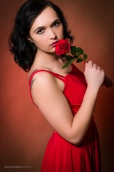 czarnulka158 Portret z różą 