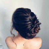 Enik_hairstyle