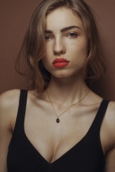 Nicole_Bialkowska modelka: Dominika Tarnicka
biżuteria: Coccola