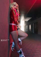 DarkCoat                             Harley Quinn Cosplay            