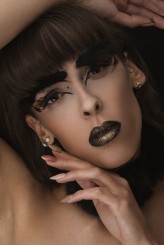 rubia_make-up                             Publikacja w RAW magazine            
