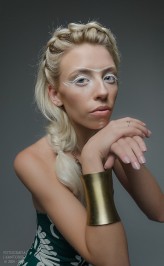 stonejuice Modelka/ Karolina
Make Up/ Anna Kantorek
Fryzura/ Dobrze Uczesana- fryzury mobilnie
Studio/ Evil Banana