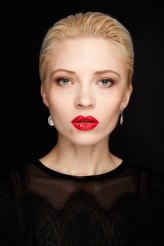 Makeupbynath Model: Paula Nagel

https://www.maxmodels.pl/modelka-pixies.html

Photo: Seweryn Cieślik