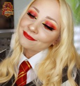 roxanne_makeup_artist Makijaż inspirowany kolorystyką domu  Gryffindor ^^ makijaż, zdjęcie i obróbka mojego autorstwa :)