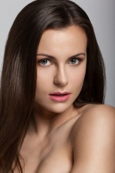 olimpiatworzy Modelka: Gosia Gruszczyńska
Hair: Paulina Pabijan
Fot: Bartłomiej Chabałowski 
Make up: Olimpia Jenczek 