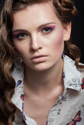 Color-Me-Beautiful-Make-Up model Ewelina Hołowko / Spot Management