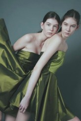 gabriela-hezner sukienki G.Hezner fot. Kamila Limanowicz modelki Ola&Paula Mikus (ECManagement)