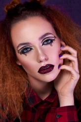 focusedonbeauty Edytorial "But it isn't for y'all" dla Make-Up Trendy | Modelka: Gabriela Kudłacik | Makijaż: Agini Makeup Artist z agencji MUA Familia