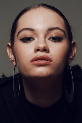 podniestrzanska Model: Lucy
Make up: Anna Schneider 
OMG MODEL MANAGEMENT Worldwide 