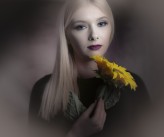 artsepia                             Cykl Fotografii : Kwiat rozkwita w świetle cz.1 La Violette
Technika : klasyczna
Modelka : La Violette
Makijaż : Viola Pająk
            