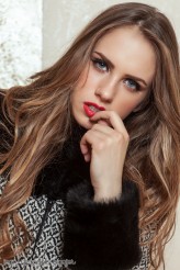 Frenchi Model: Laura Lenc