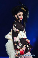 krystianka yoshi kimono
