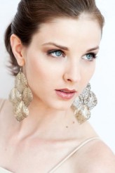 tgj modelka: Joanna Auguściuk FASHION COLOR
make-up&hair: M.Wójtowicz-Król
clothes:FashionBoxes