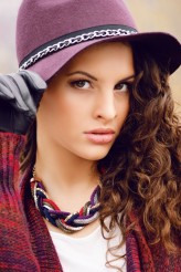 dada Modelka: AgataTuszyńska
Make up: Douglas
Stylizacja: fluofashion.com
Ubrania: Promod