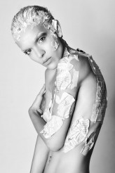 geeb Photographer: Eliza Kurowska
Model: Aleksandra Nawrocka
MUA: Monika Ulichnowska 