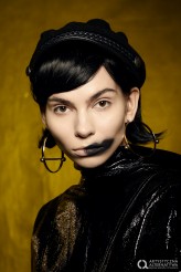 paula-kus Make up: Paulina Kus
Model: Anna Maria Mika
Photo: Emil Kołodziej

Artystyczna Alternatywa