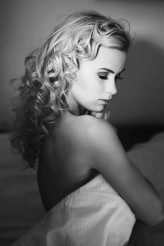 soulen modelka: Joanna Gacek // Fashion Color Models Agency
 hair: Ania Wilga // Strefa URODY
 mua: Sylwia Jaworska
 
 by: www.facebook.com/sylwiasygnatorart