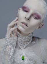 lady-rock //White Monarchy\\
 
 foto: Marzena Kolarz/ Kolage Studio
 make up: Anna Okuniewska
 
 Publikacja w magazynie MAKE-UP Trendy 4/2015