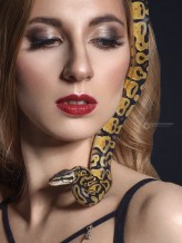 Czar Włosy: FryzFashion
Węże: Agata Wurst
