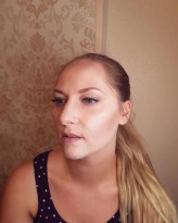 MakeUpbyAgataFlaszczynska Modelka ze zdjęcia boryka się z trądzikiem różowatym leczonym dermatologicznie, zażyczyła sobie delikatny makijaż ślubny.