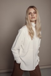 Karolina-makeup Modelka Marta Iwańska / Neva Models 
Stylista Krystian Sierszyński