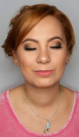 nati-makeup