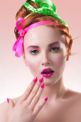 Agu_makeup Modelka: Zuzanna Hudzicka
Fotograf:Tomasz Faliszek, Limonka Studio
Mua/Hair- ja