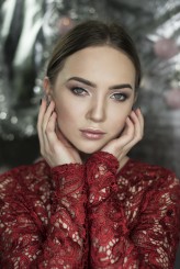 basiasaa Julia w makijażu Monika Staniewska Face Studio
