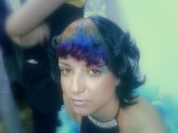 goosssiek888 Zdjęcie wykonywane podczas mojego udziału w konkursie fryzjerskim w kat. ciecie koloru .. Oraz makijaż też mojej własnej pracy ;) oraz zajęłam II miejsce ;)
