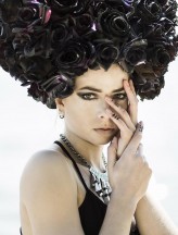 deniya Stylization : Lia Mayfair Make up & Stylization
Modelka : Weronika "Biruta "Kamola
Crown of roses: DIY Lia Mayfair & Maski Baby Jagi 
Dress: Mohito