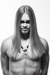 mhawro Foto: Emil Kołodziej
Model: Marcin Dziobek
Mua/hair: ja