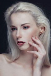 imagooo Fotografował : Aleksandra Salamon
Pozowała : Justyna Uboska
Makijaż i fryzura : Aneta Walczak
Podczas warsztatów fotograficznych Świat według Fincha.
Organizacja Akademia na Wilczak
Studio Limetki