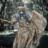 dorth30 Modelka: BLUE ASTRID
Mua: Ola Walczak
Designer: Agnieszka Osipa Costumes
z Dream on - Plenery Fotograficzne