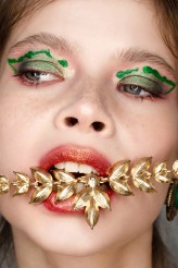 Vermua                             Beauty editorial called "Red Addiction" published in Elegant Magazine 
Photo - Natalia Mrowiec 
Model - Aleksandra Właszczuk            