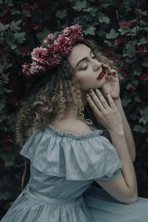 ninatwardowska Model: Paulina Strączek 
Mua: Kinga Tyborska-Bednarek
Dress: Szafa- Dream on - Plenery Fotograficzne 

Plener Dream on - Plenery Fotograficzne- &quot;Secret Garden&quot;
