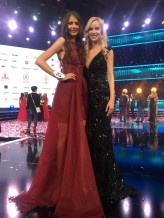 BelliniTorun                             Finał Miss Polski 2016: finalistki Agata Chrośniak ( Miss Regionu Kujawsko-Pomorskiego 2016) i Agnieszka Święcicka ( zielona karta Miss regionu Kujawsko-Pomorskiego 2016)            