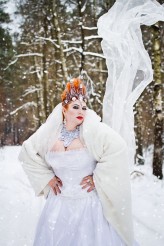 redsonia                             snow queen            