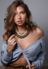 RavenaJuly model: Anna (Mandarin Models Agency) 