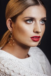 agataweber modelka: Sara
makijaż i fryzura: Natalia Bojda