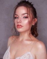 AnnaLojniewskaMakeupArtist                             ślubiaki <3  
            