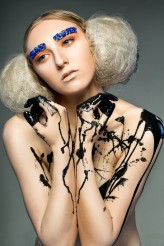patrycja~92 Make up & Hair : Wiola Hornowska / MUBU Kursy
Head of Make up & FX Make up - Klaudia Utnicka / MUBU Kursy
Fotograf: Miroslaw Greluk
Modelka: Patrycja Zaborowska