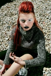 elfu ~rockin'~

photographer &amp; style: Simona Marchaj
model: Anna Szydlo
make up: Gosia Gorniak
hair: Dariusz Glab-Marchaj
help: John