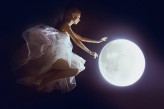ilonacelina .The Girl Who Stole The Moon.
model: Joanna Sobesto Szerelmes
foto: Ilona Celina